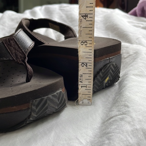 Volatile Sandals - Picture 5 of 8